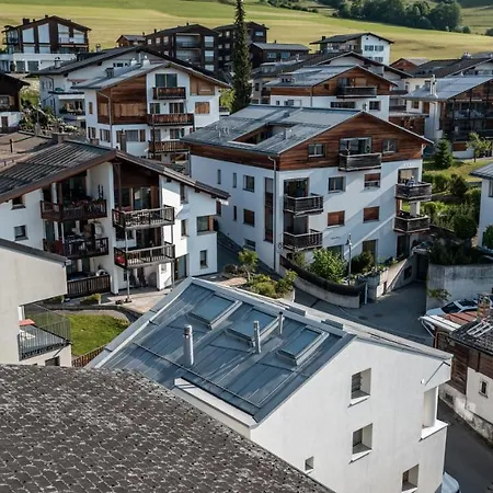 Putzprinz Gujan Ferienhaus Casa Sandra Flims
